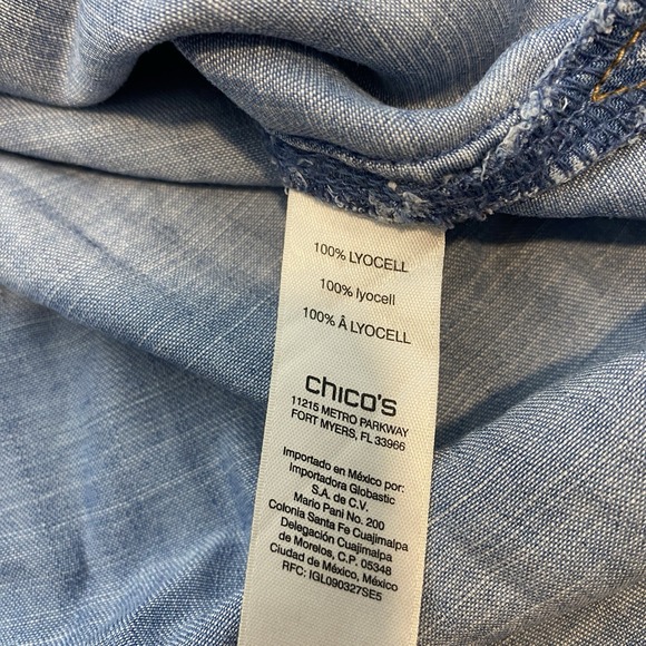 Chicos Chambray Shirt Womens 1 Medium Button Up Blue Tunic Roll Tab Long Sleeve - Picture 6 of 11